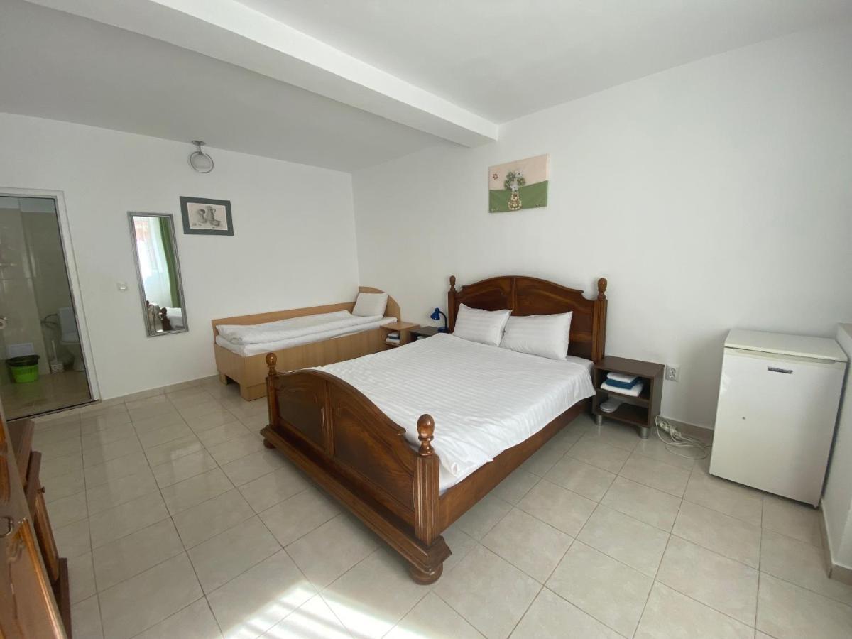 Hotel Casa Double M Vama Veche Exterior foto